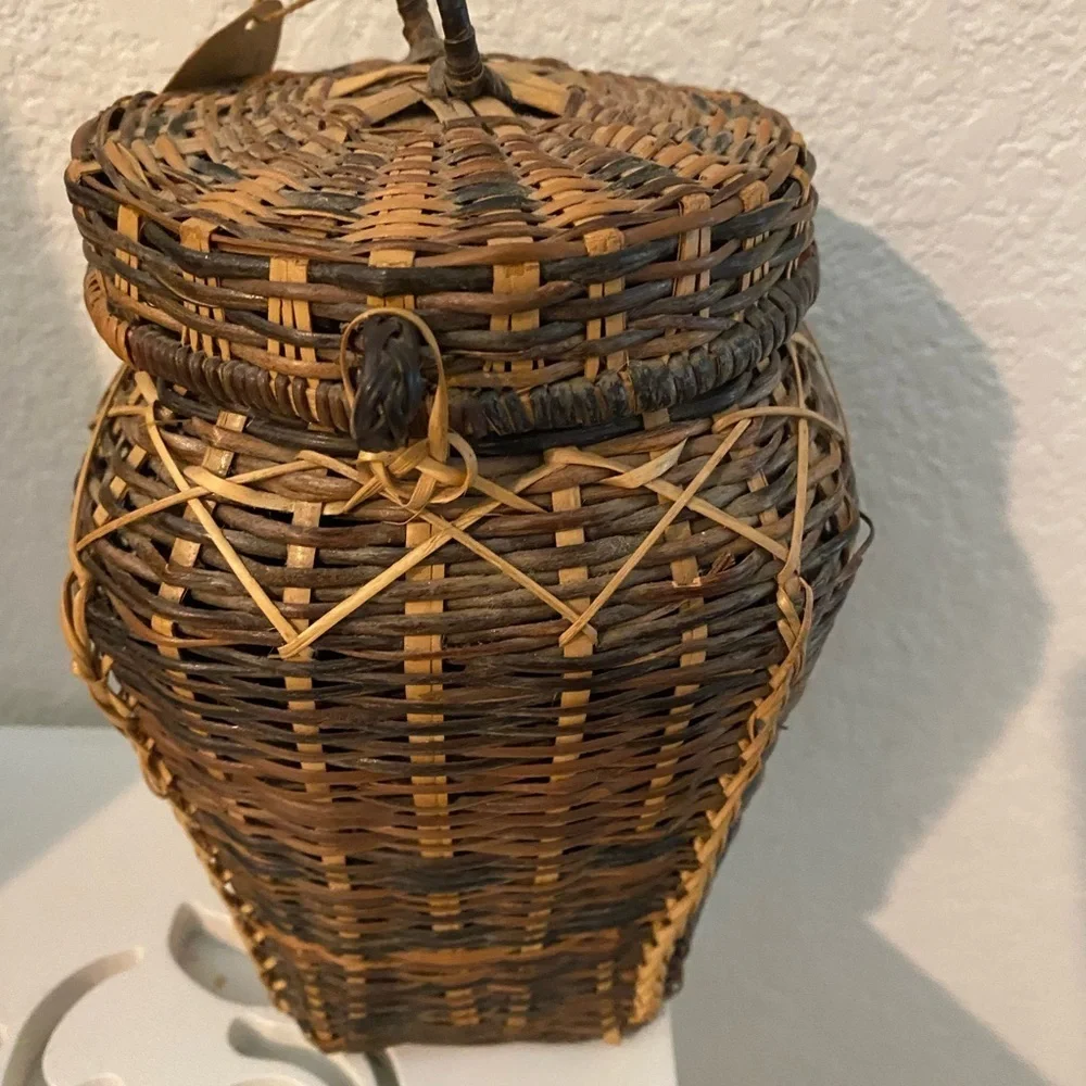 Vintage 80s Paul Marshall Philippines Woven Potpourri Scented Basket with Lid 7”